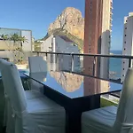 Vista Del Mar アパート カルプ
